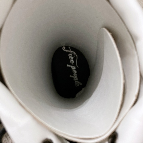 Free People Goldie Lug Sole Lace Up Combat Boots Black/White Size 36/US 6 NWT - Picture 14 of 15